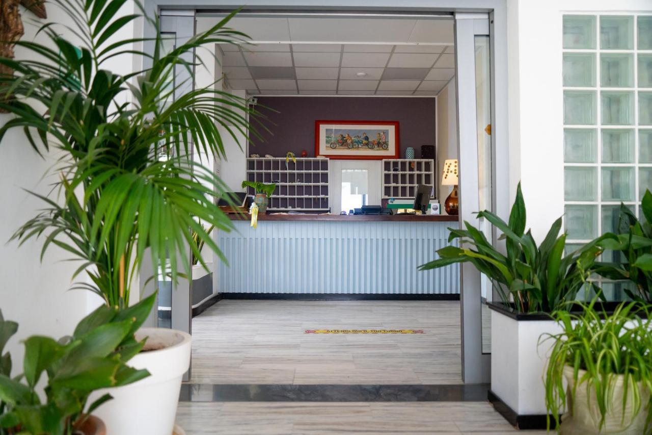 ג'וליאנובה Hotel Royal מראה חיצוני תמונה